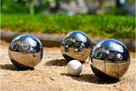 petanque+1+frankrijk+jeu+de+boules+vakantiepark+luxe+villa+zwembad+provence+dordogne